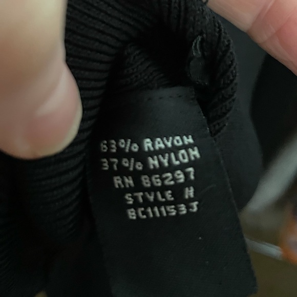 BCBGMaxAzria Ribbed Knit Embroidered Pocket Blazer - Picture 5 of 5